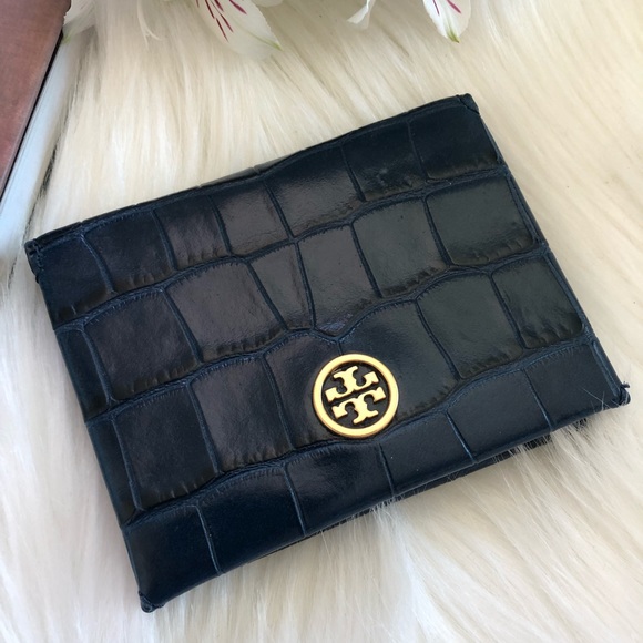 Tory Burch Parker Embossed Foldable Card Case - Picture 3 of 9